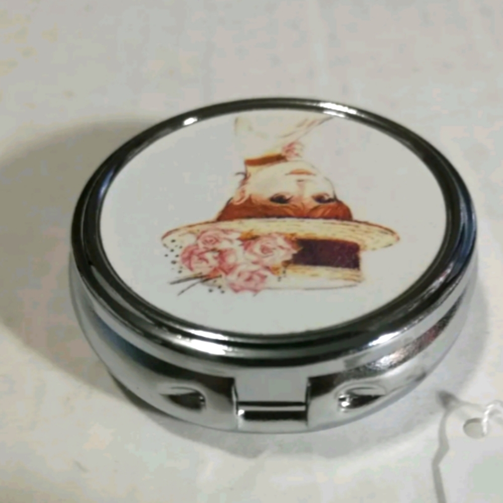 PILL BOX Decorate with Lady Silver Push Button To Open NWT - Picture 2 of 6